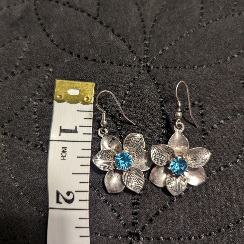 Premier Designs Garden Gate jewelry set - Picture 7 of 7